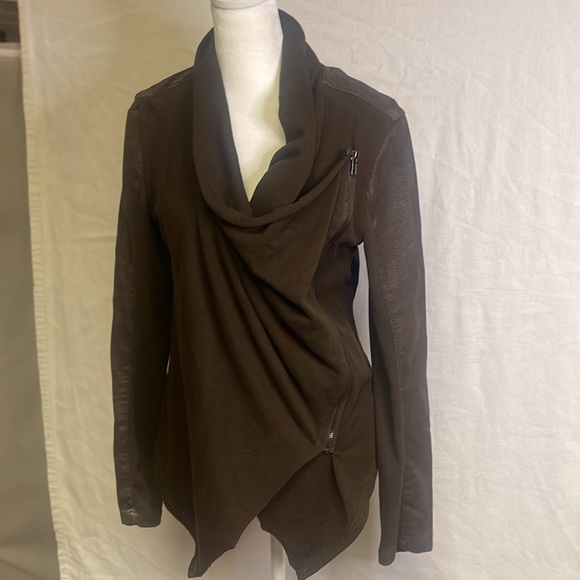 [BlankNYC] Brown faux leather jacket size M - Picture 2 of 12